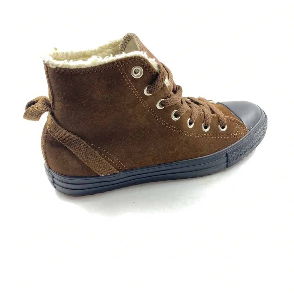 CONVERSE Chuck Taylor All Stars Suede With Sherpa Lining Color Brown SZ 5 Junior - Picture 4 of 11